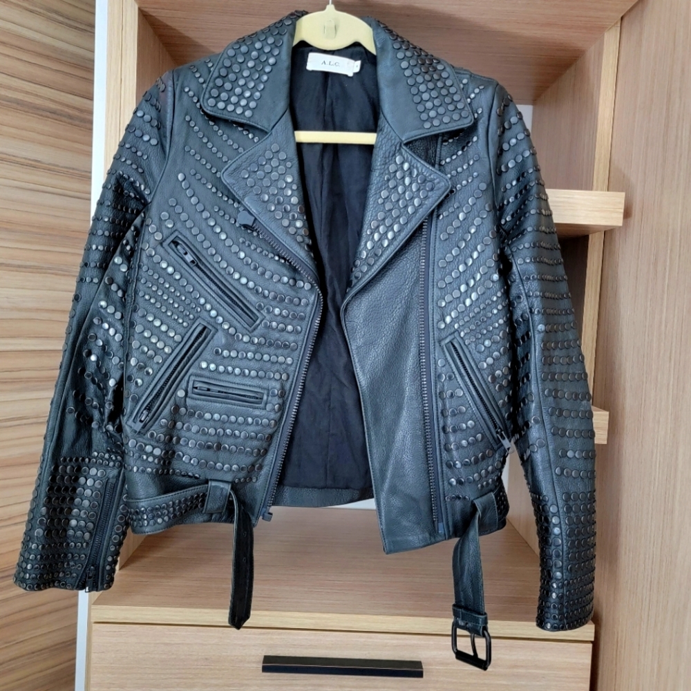 Leather jacket - Picture 3 of 3